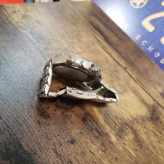 電池切れDIESEL時計の画像