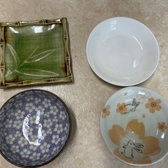 お皿　小皿

