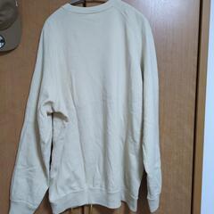 ユニクロピーナッツスウェットの画像