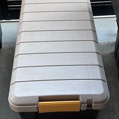 アウトドア用収納ボックス１　中古