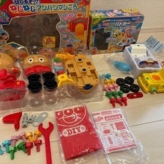 走るぞねじねじアンパンマンごう&ねじねじパトカー
