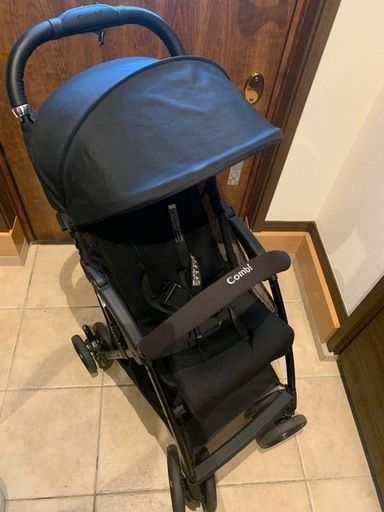 コンビ　ベビーカーb型　美品\n