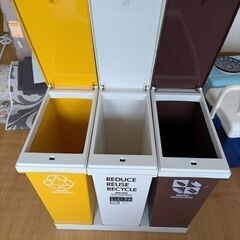 移動式分別ゴミ箱セット(引き渡し日指定)