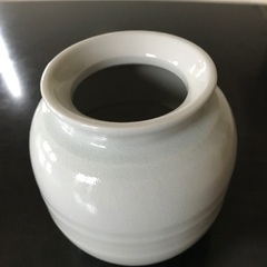 壺　コルク蓋付きの画像