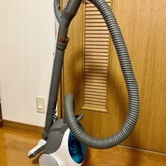 紙パック式掃除機　三菱TC-FXB5Jの画像