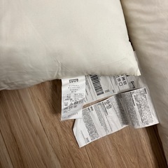 5つ　マクラ　クッション　無料の画像