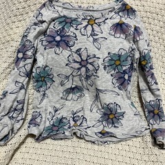 長袖  110  5歳くらい