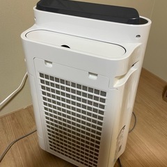 KC-F40-W SHARP 加湿空気清浄機　　の画像