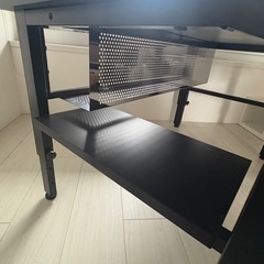 ゲーミングデスク・デスクの画像