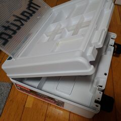 マキタ　インパクトドライバー　ケースのみ　防塵ゴーグル付きの画像