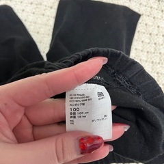 UNIQLO ズボン 100の画像