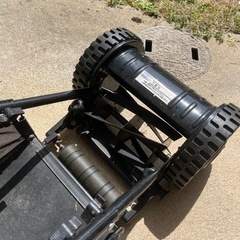 手動草刈り機の画像