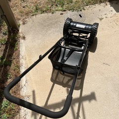 手動草刈り機