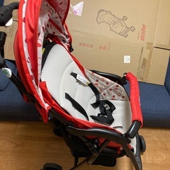 アップリカ　マジカル　エアー　プラス　ベビーカーの画像