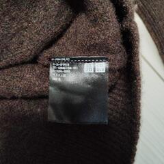 レディース　ユニクロ　ニット　こげ茶色　Lサイズ　の画像