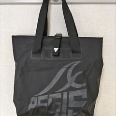 黒ナイロンバッグ　ワークマンの画像