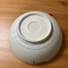 古い時代の器の画像