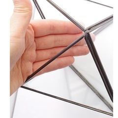 ステンドグラス　小物入れ　ガラス製の画像