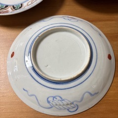 古い時代のお皿の画像