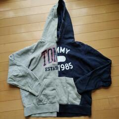 TOMMY　パーカー　汚れあり