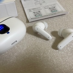 【新品】Bluetoothワイヤレスイヤホンの画像