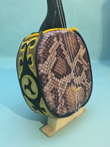 【新品未使用品】沖縄三線・三味線 人工皮張り