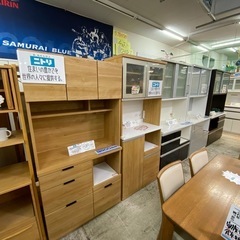 【愛品館 江戸川店 】3枚スイング扉 キッチンボード NITORI（ニトリ）の画像