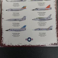 🟦新品未使用/20cm×30cmブリキ看板　アメリカ戦闘機の画像