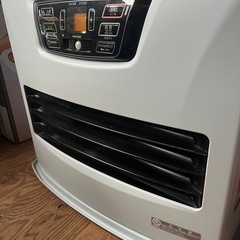 2023年製トヨトミ石油ファンヒーター/木造14畳鉄筋19畳/タンク7Lの画像