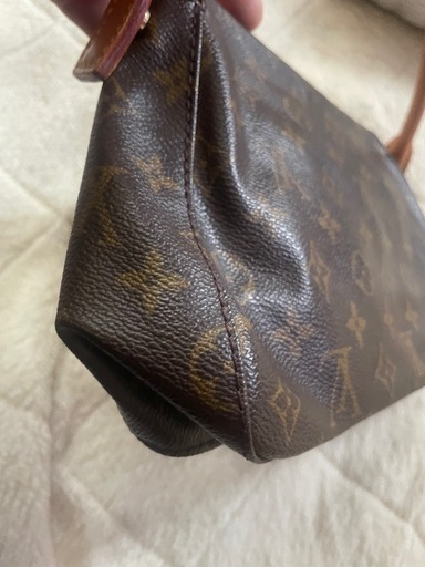 VUITTON ルーピング　ハンドバッグ
