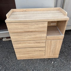 キッチンキャビネット