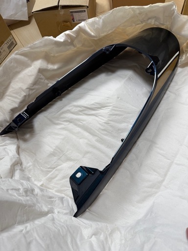 未使用　カワサキ　Kawasaki Z900RS 純正テールカウル　青玉虫