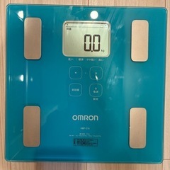 OMRON 体重計