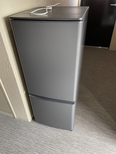 冷蔵庫　一人暮らし　美品