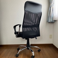 期間限定値下げ　ハイバックメッシュチェアの画像