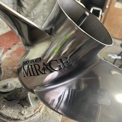 ステンレスプロペラ QUICKSILVER MIRAGE QUICKSILVER/MIRAGE/ステンレスプロペラ/15-1/2×17RH