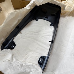 未使用　カワサキ　Kawasaki Z900RS 純正テールカウル　青玉虫の画像