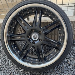 クリムゾン　CL28 19インチホイール　ひっぱりタイヤ
の画像
