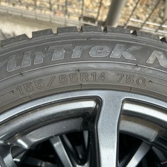 LEBEN 14インチ スタッドレス ナット付き 4本の画像
