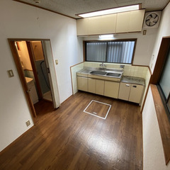 ★ 仲介手数料ゼロ物件 ★ 駅近９分圏内・敷金ゼロ ★ 昭和南通8丁目戸建   2階建て（尼崎市）★ 出屋敷駅徒歩9分 ★ 物件番号：250329-006 - 尼崎市