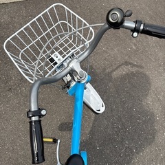 取引中
⭐︎美品⭐︎18インチ　子供自転車　　補助輪ありの画像