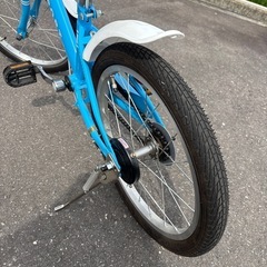 取引中
⭐︎美品⭐︎18インチ　子供自転車　　補助輪ありの画像