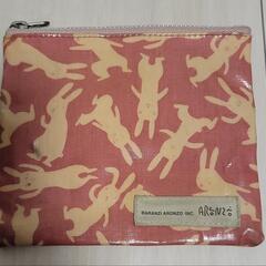 うさぎ柄 ティッシュケースつきポーチ🐇