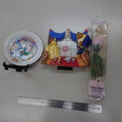 ディズニー美女と野獣・写真立て・お皿・造花（中古）