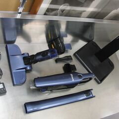 SharkMinja 充電式サイクロンスティッククリーナー CH966JBJ ブルージーン サイクロン式 コードレス シャーク 掃除機 札幌 手稲の画像