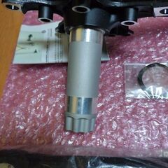 新品 BB30 クランク FSA GOSSAMER BCD130/74 172.5mm の画像
