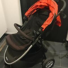 【お値下げ】アップリカ ベビーカー 三輪 スムーヴ？