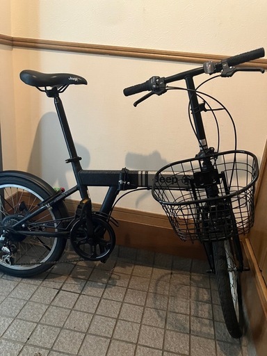 JEEP ジープ 折りたたみ自転車 20インチ 6段変速 カゴ 泥除け 鍵付き