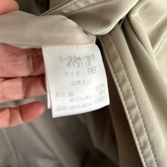 トレンチコート　ベージュの画像