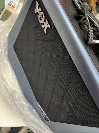 新品アンプ　おまけ付き